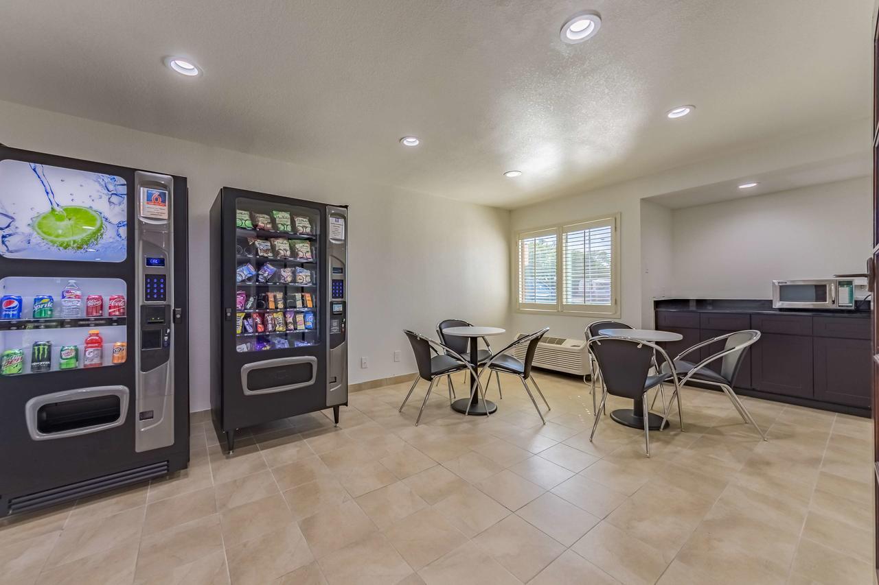 Studio 6-Plano, Tx 외부 사진